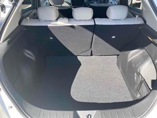 2021 Nissan Leaf - Thumbnail