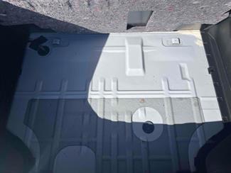 2021 Nissan Leaf - Thumbnail