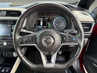 2018 Nissan Leaf - Thumbnail