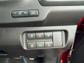 2018 Nissan Leaf - Thumbnail