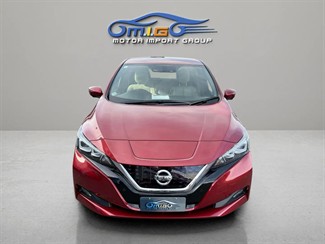 2018 Nissan Leaf - Thumbnail