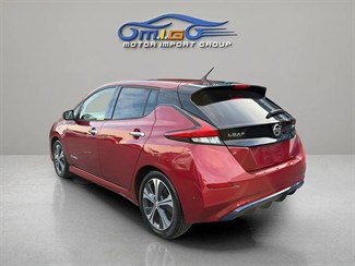 2018 Nissan Leaf - Thumbnail
