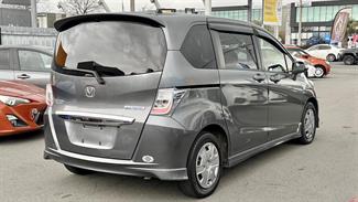 2012 Honda FREED - Thumbnail