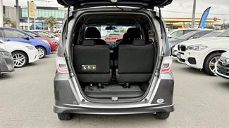 2012 Honda FREED - Thumbnail