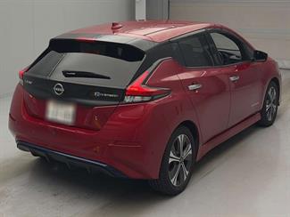 2021 Nissan Leaf - Thumbnail