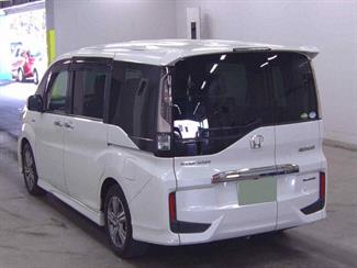 2018 Honda Step Wagon - Thumbnail