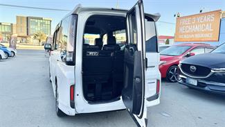 2018 Honda Step Wagon - Thumbnail