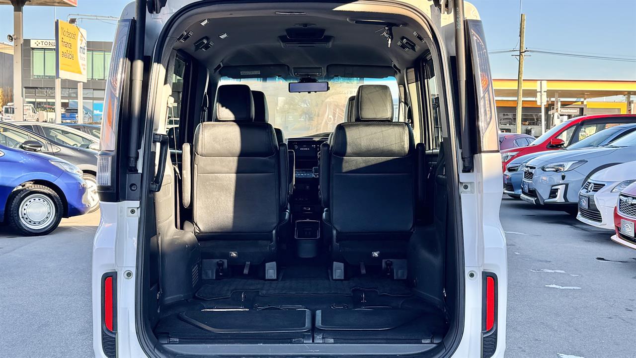 2018 Honda Step Wagon