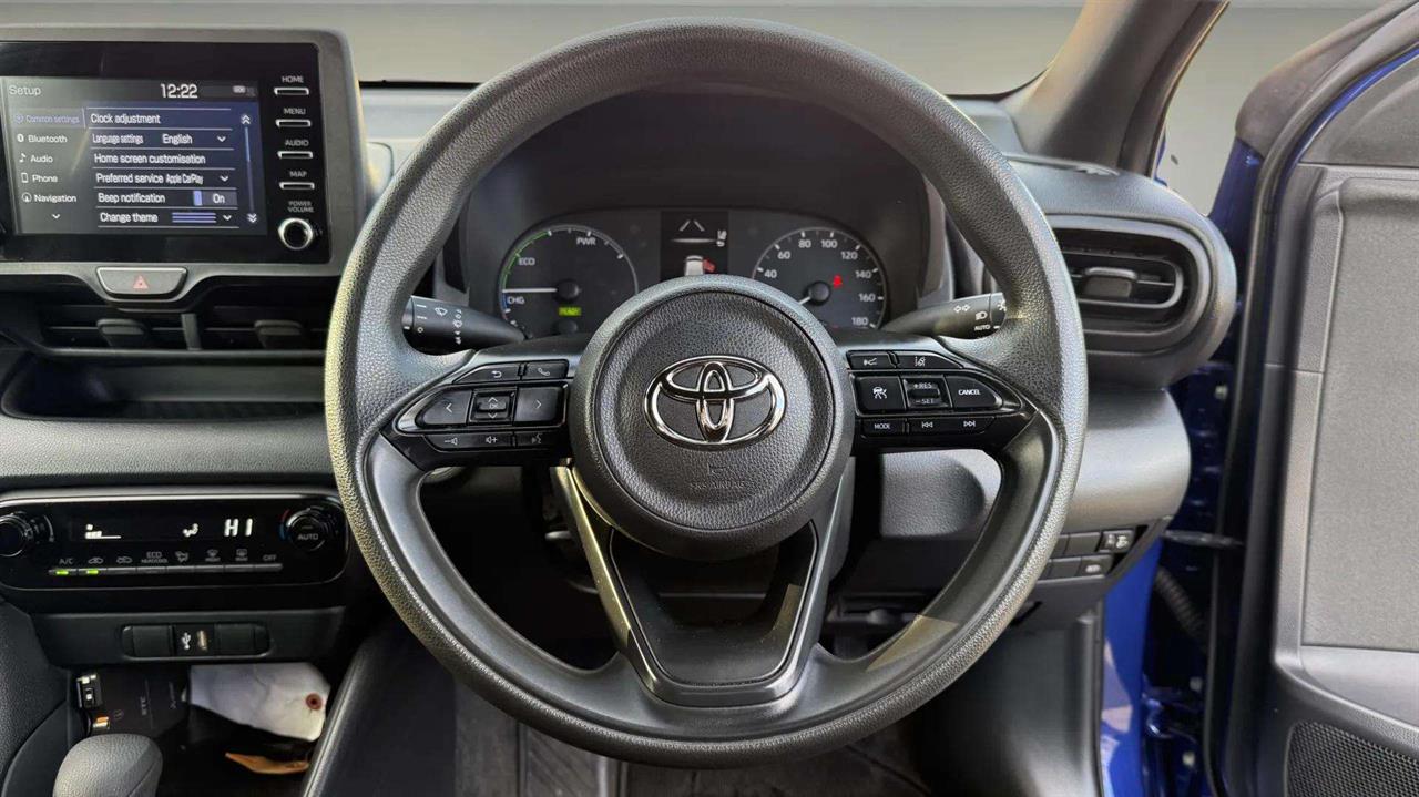 2022 Toyota YARIS