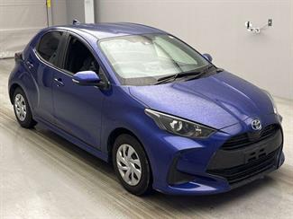 2022 Toyota YARIS - Thumbnail