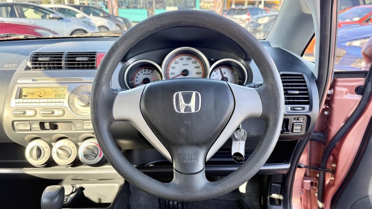 2004 Honda Fit