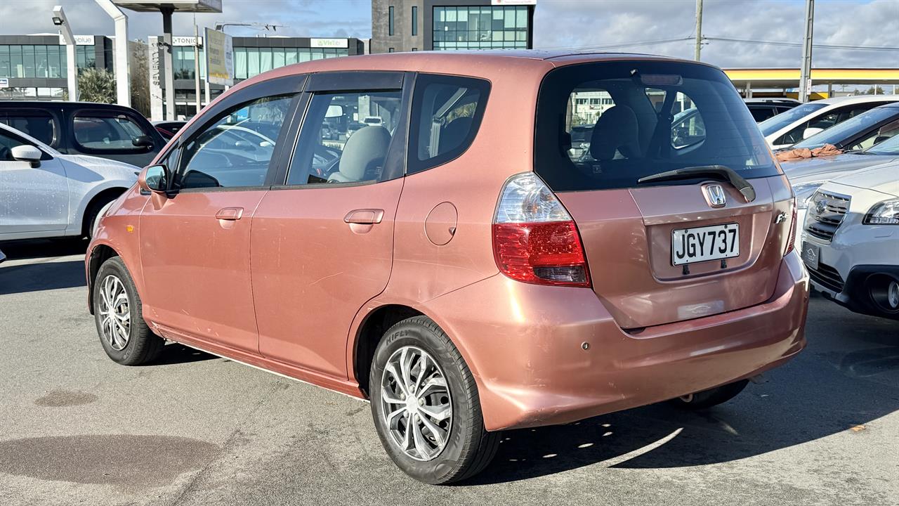 2004 Honda Fit