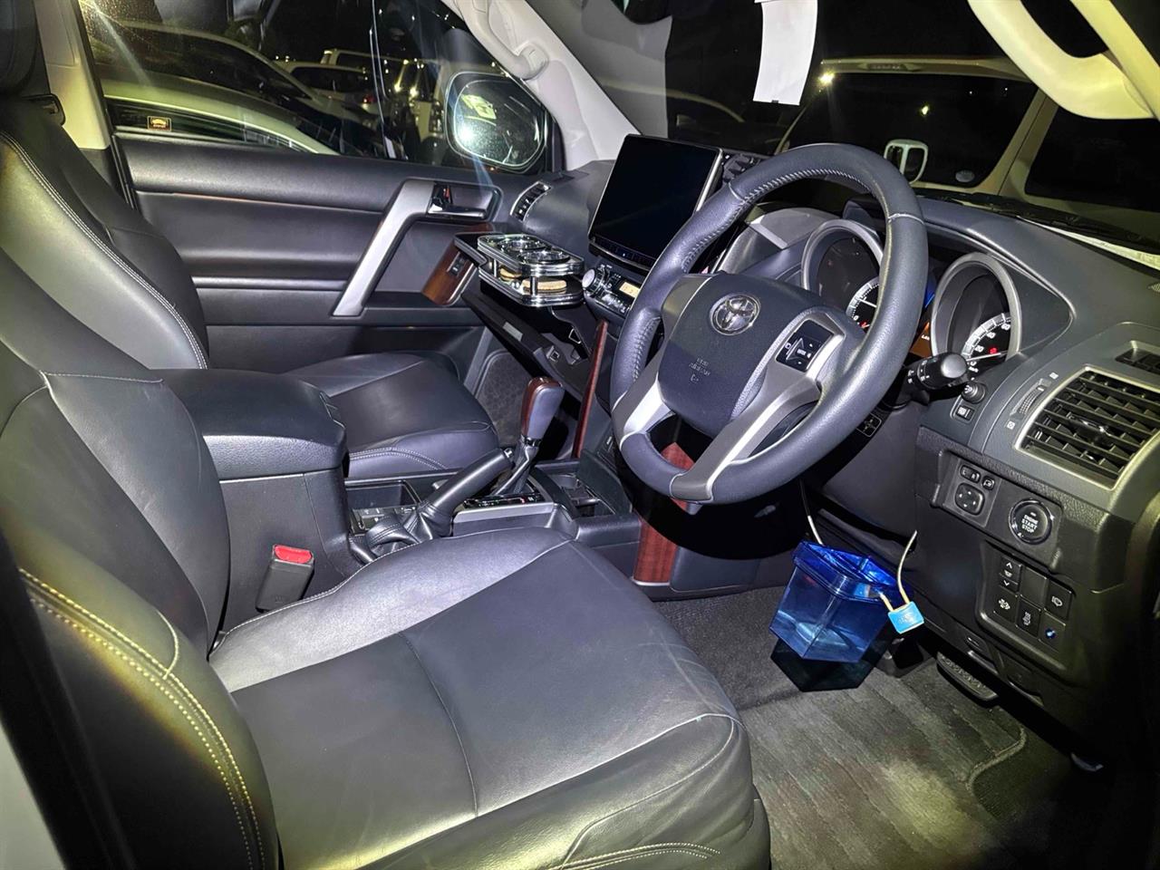 2016 Toyota Land Cruiser Prado