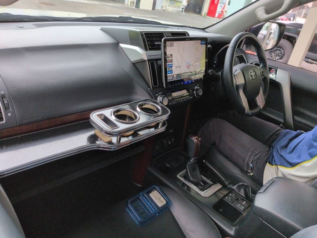 2016 Toyota LAND CRUISER