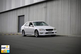 2001 Toyota Altezza - Thumbnail