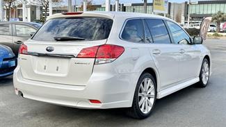 2012 Subaru Legacy - Thumbnail