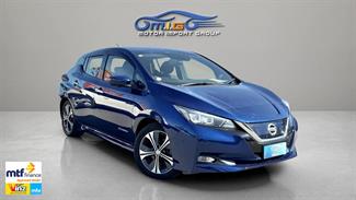 2017 Nissan Leaf - Thumbnail