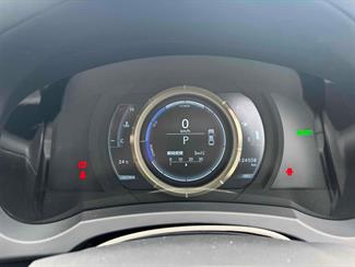 2013 Lexus IS 300H - Thumbnail