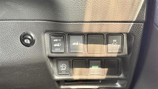 2014 Nissan X-Trail - Thumbnail
