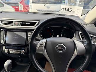 2014 Nissan X-Trail - Thumbnail