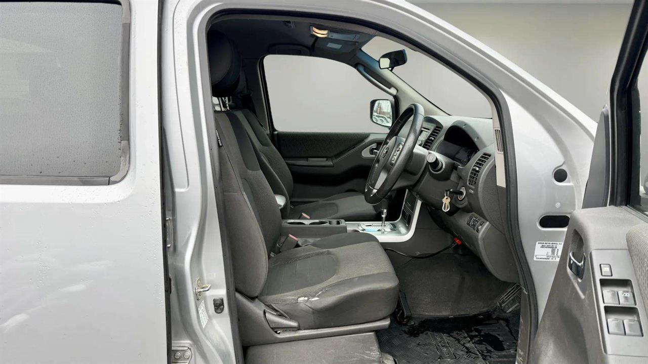 2013 Nissan Navara