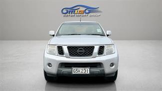 2013 Nissan Navara - Thumbnail