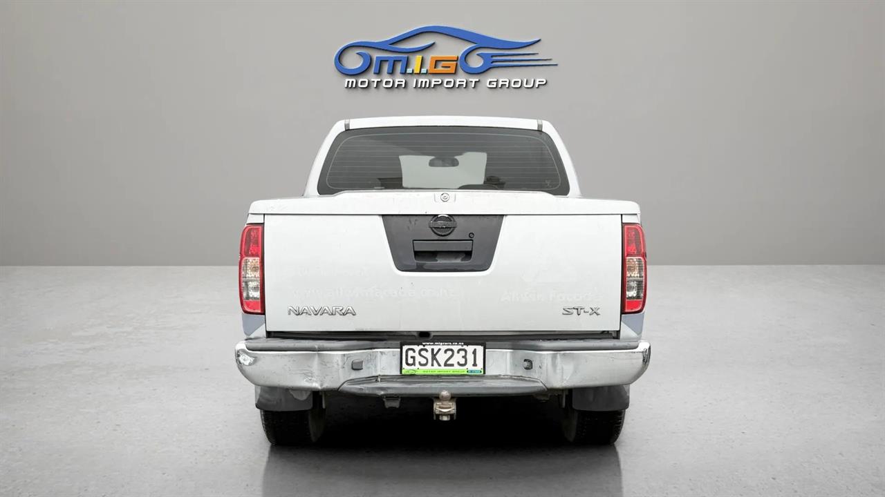 2013 Nissan Navara