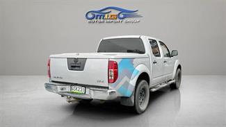 2013 Nissan Navara - Thumbnail
