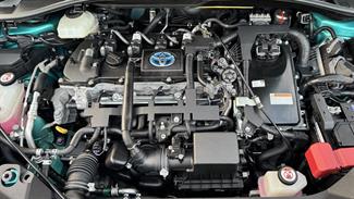 2017 Toyota C-HR - Thumbnail
