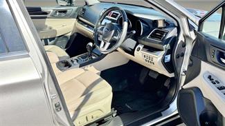 2016 Subaru Outback - Thumbnail