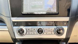 2016 Subaru Outback - Thumbnail