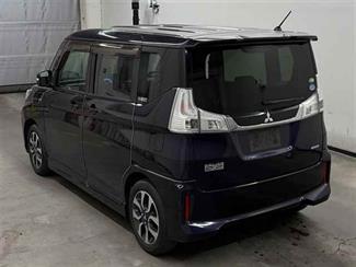 2017 Mitsubishi DELICA - Thumbnail
