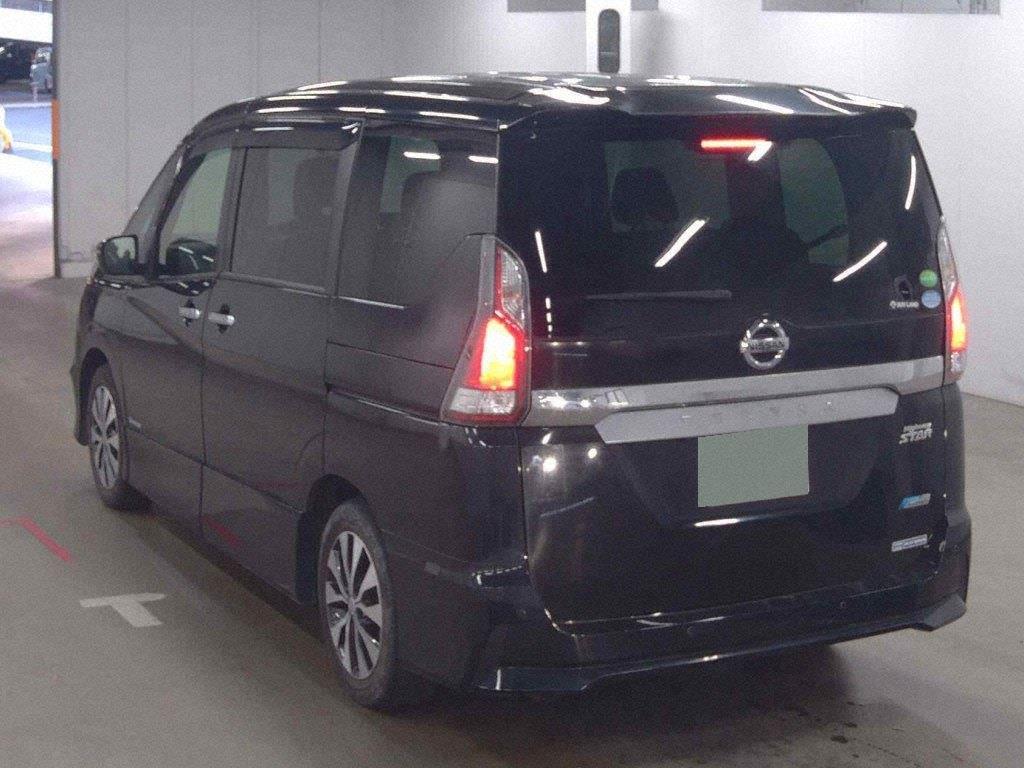 2017 Nissan Serena