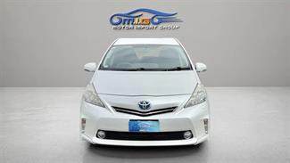 2013 Toyota Prius - Thumbnail