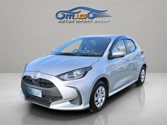 2020 Toyota YARIS - Thumbnail