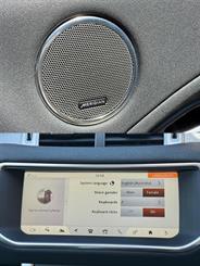 2019 Land Rover Range Rover Evoque - Thumbnail