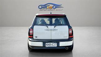 2009 Mini Cooper - Thumbnail