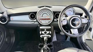 2009 Mini Cooper - Thumbnail
