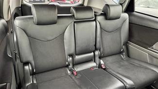 2014 Toyota Prius - Thumbnail