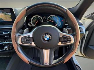 2017 BMW 530i - Thumbnail