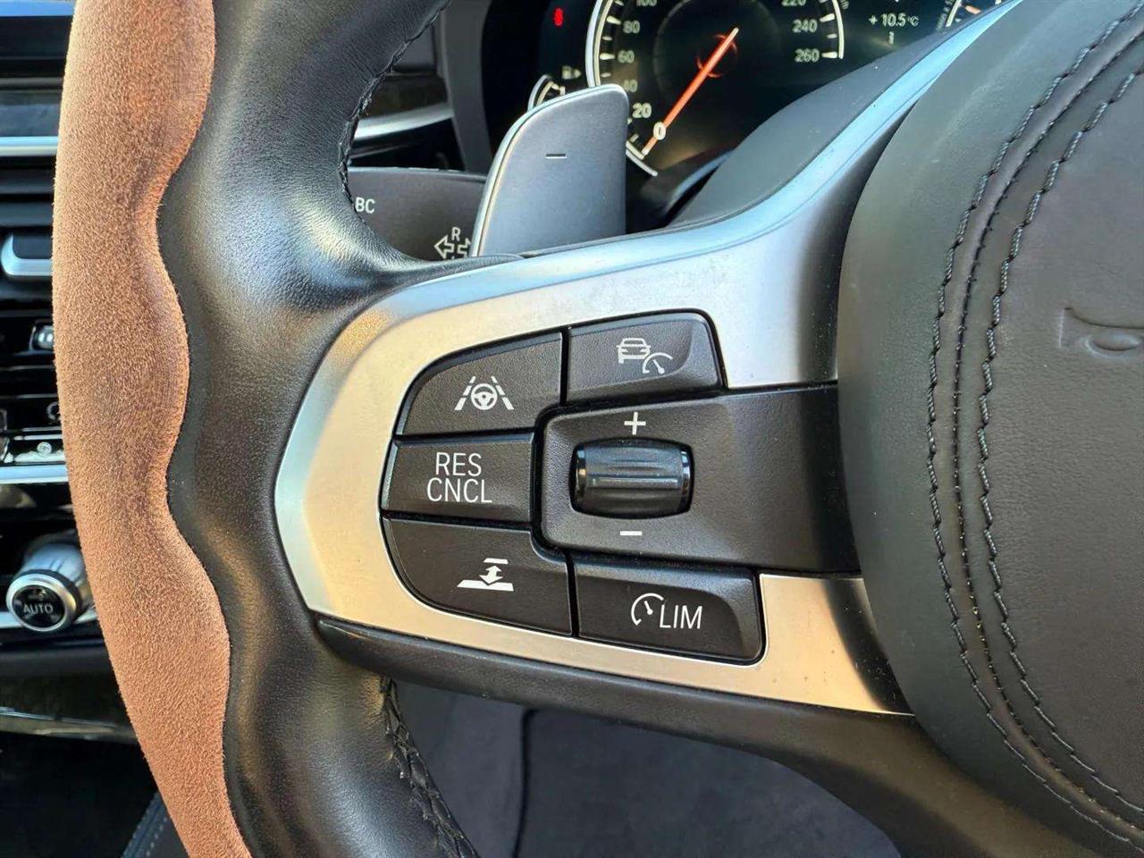 2017 BMW 530i