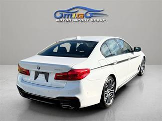 2017 BMW 530i - Thumbnail