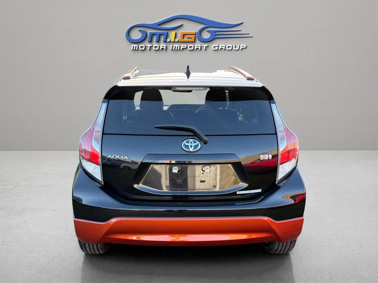 2015 Toyota Aqua