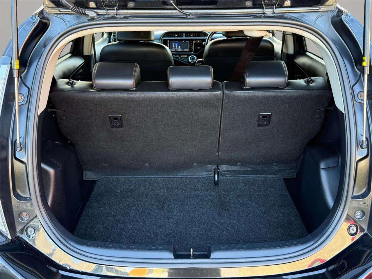 2015 Toyota Aqua