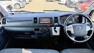 2018 Toyota Hiace - Thumbnail