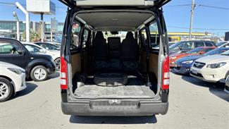 2018 Toyota Hiace - Thumbnail