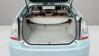 2009 Toyota Prius - Thumbnail