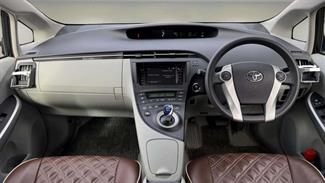 2009 Toyota Prius - Thumbnail