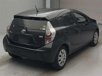 2014 Toyota Aqua - Thumbnail
