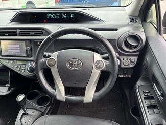 2014 Toyota Aqua - Thumbnail